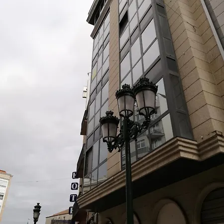 Céntrico Junto A Estación- Ccvialia Parking Gratis A * Vigo