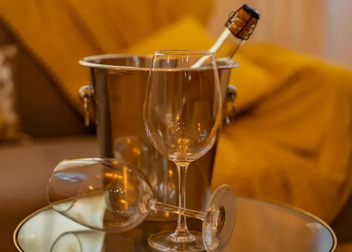 Appartamento Céntrico Junto A Estación- Ccvialia Parking Gratis A *