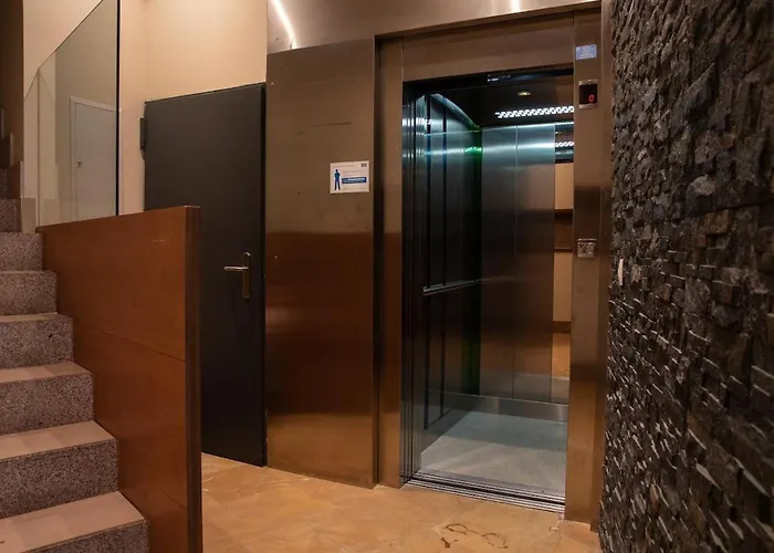 Estudio Centrico Junto A Estacion- Ccvialia Parking Gratis A